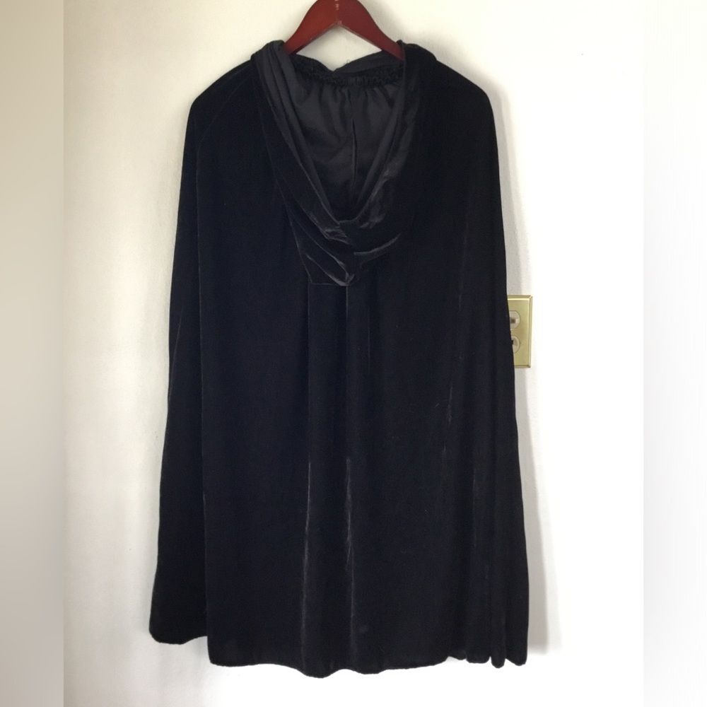 Elegant Black Velvet Cape Cloak W/ Hood